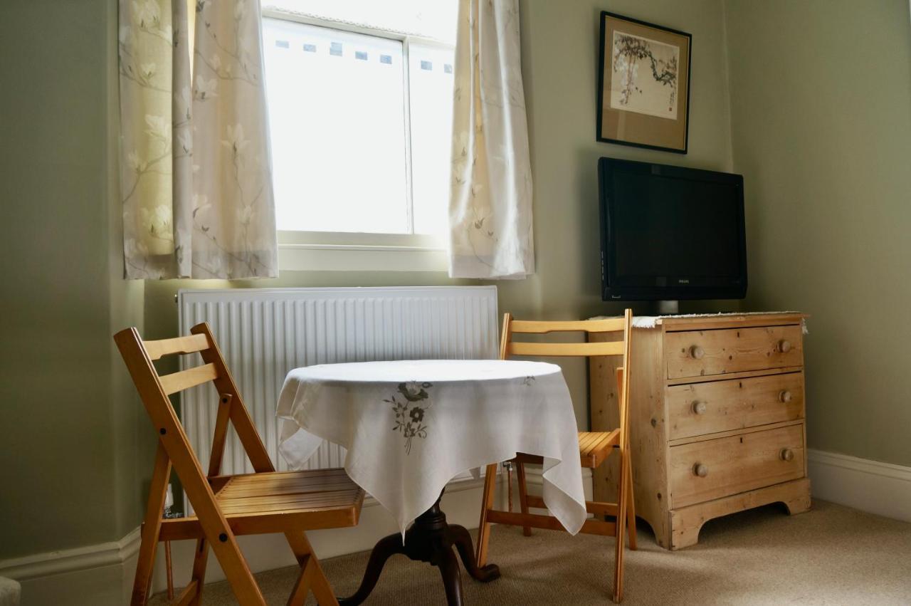 Minton House Apartment Colyton Bagian luar foto